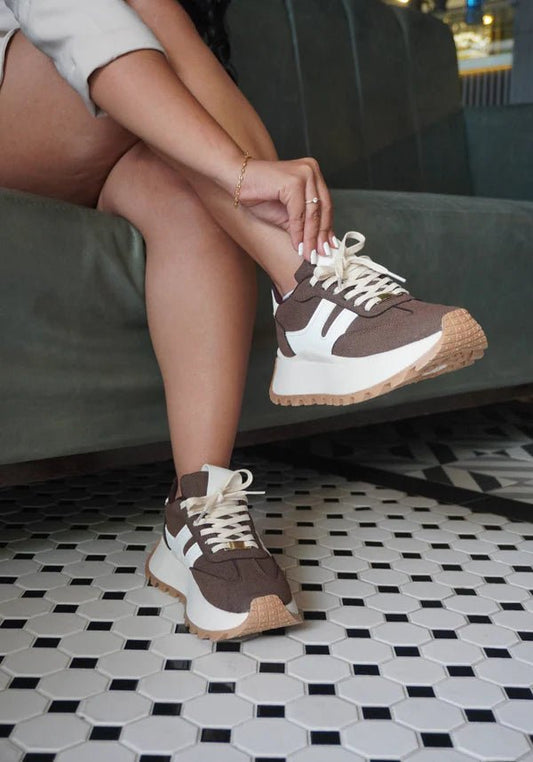 Tenis para Mujer - Gaby Marròn - Tenis para Mujer